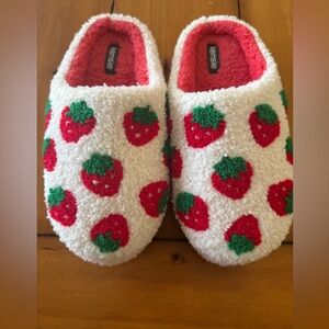Kensie slippers